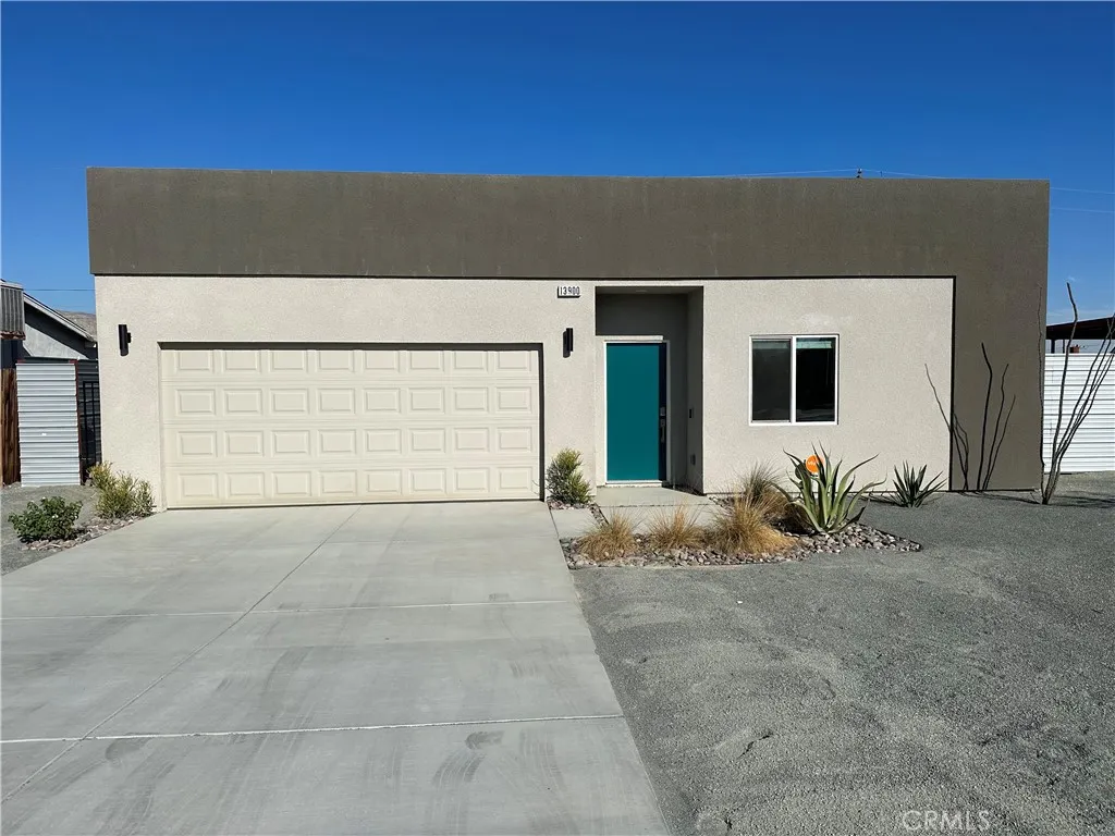 13900 West Drive — photo