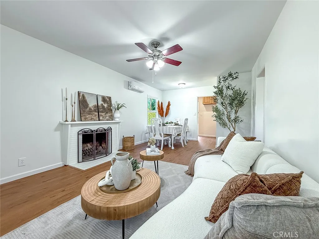 7354 Rhea, Reseda, CA 91335 — photo 2