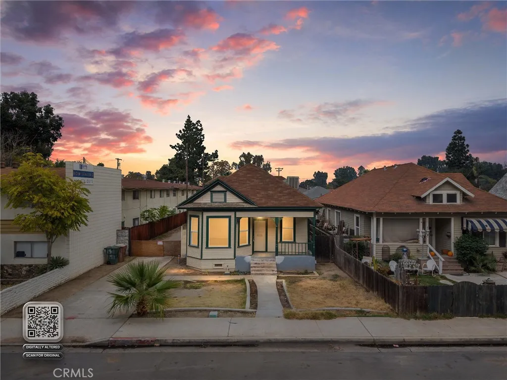 1911 California Avenue — photo