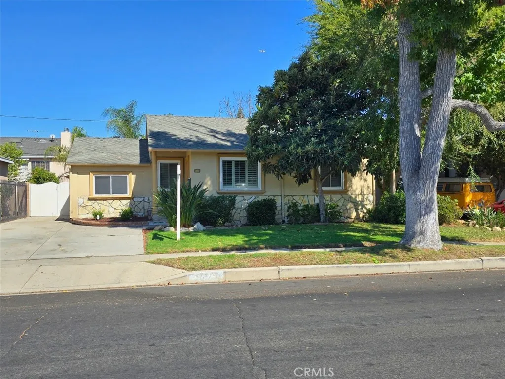 17907 Emelita Street — photo