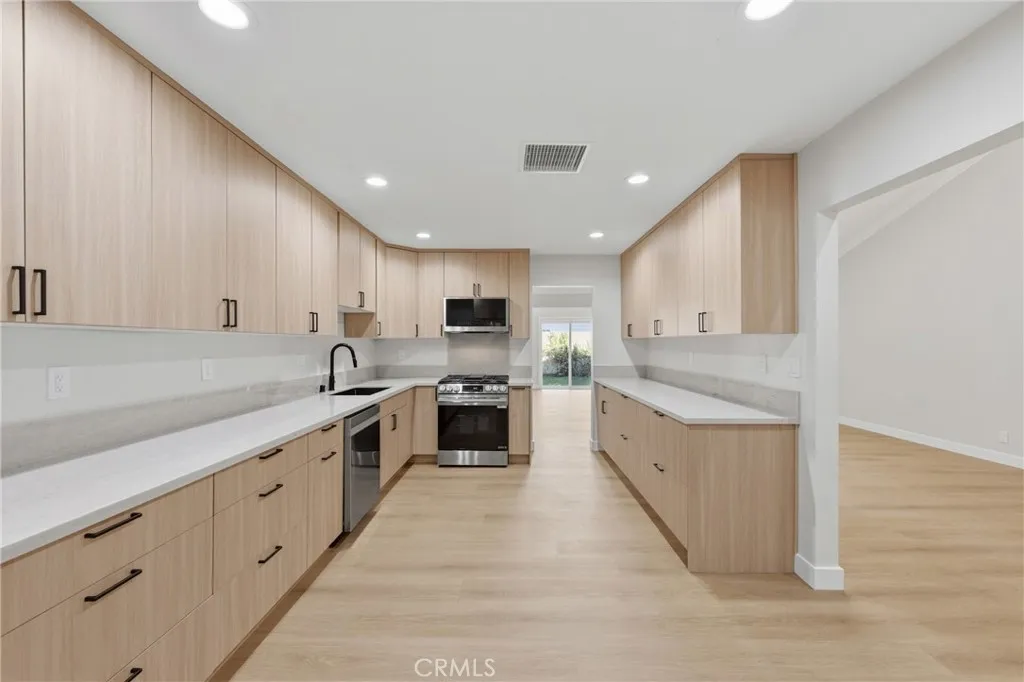 1500 Pisco, Oxnard, CA 93035 — photo 3