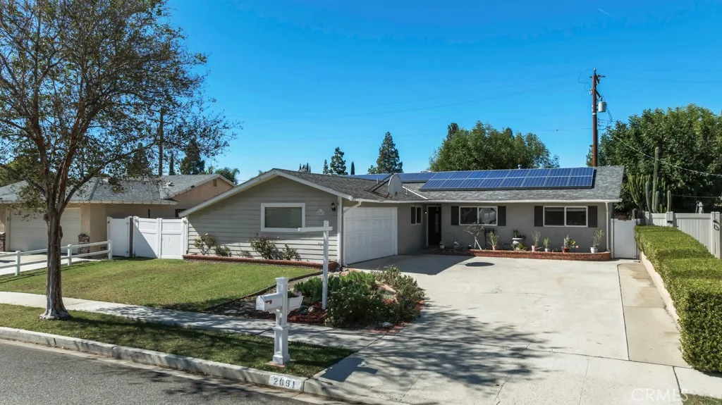 2091 Burrell, Simi Valley, CA 93063 — photo 2