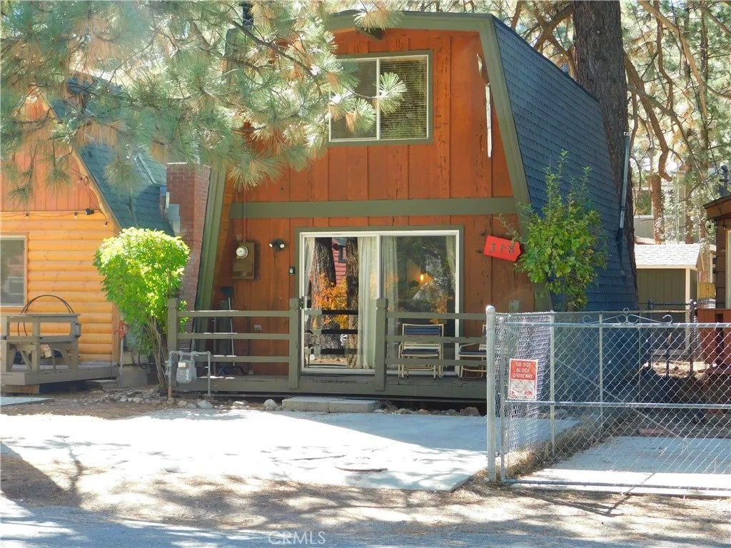 318 W Sherwood Boulevard — photo