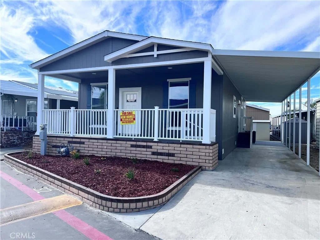 1445 W Florida 32 — photo