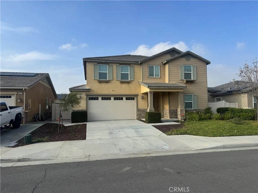 28582 Buttercup Way — photo