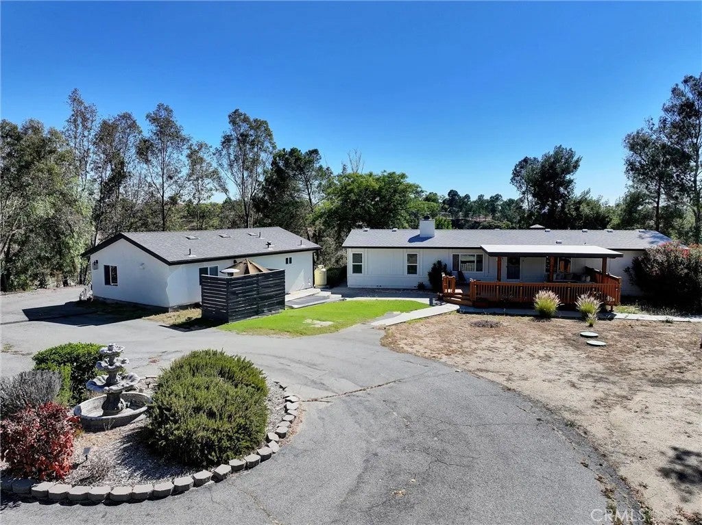 41264 Los Amantes Road — photo