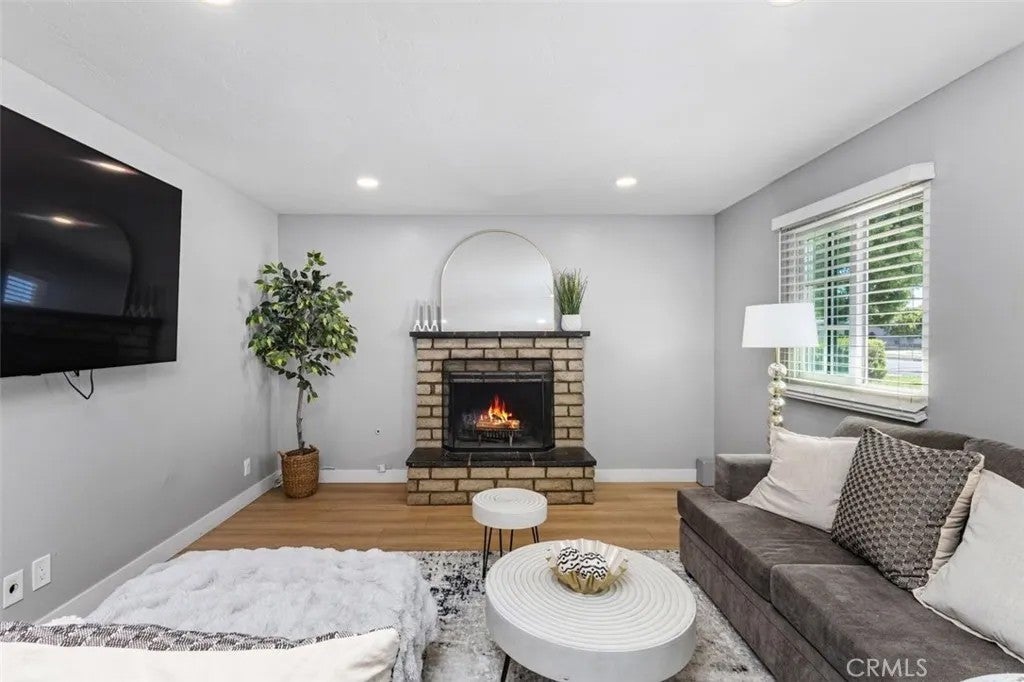 123 E Wilson — photo