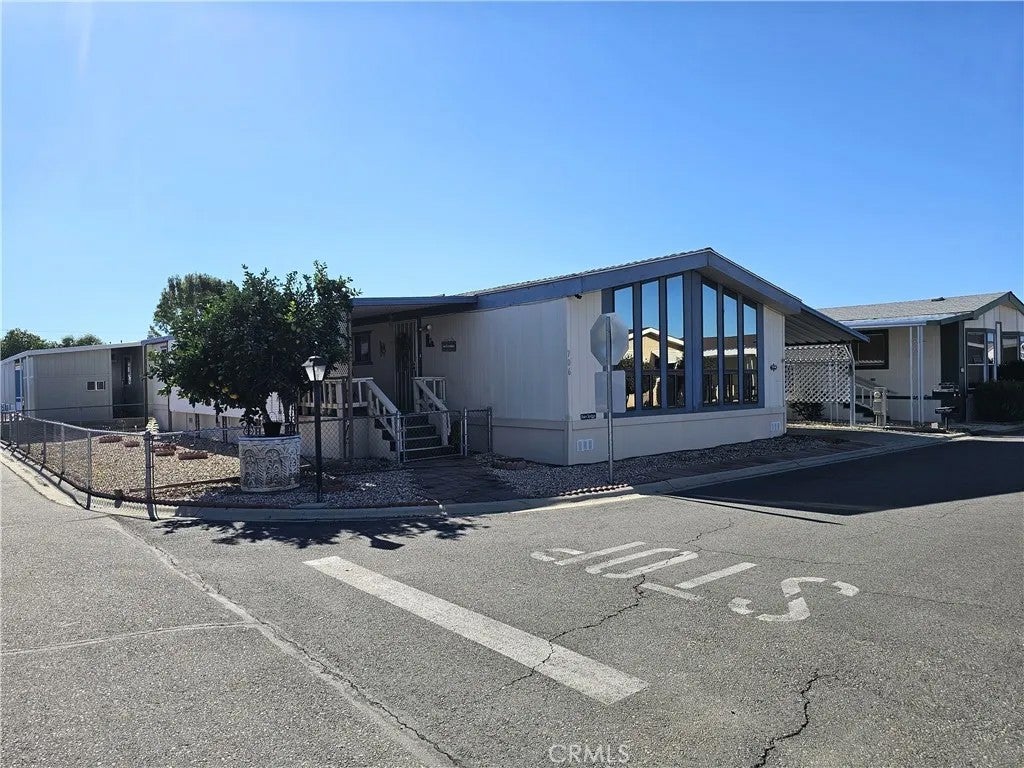 5001 W Florida 706 — photo