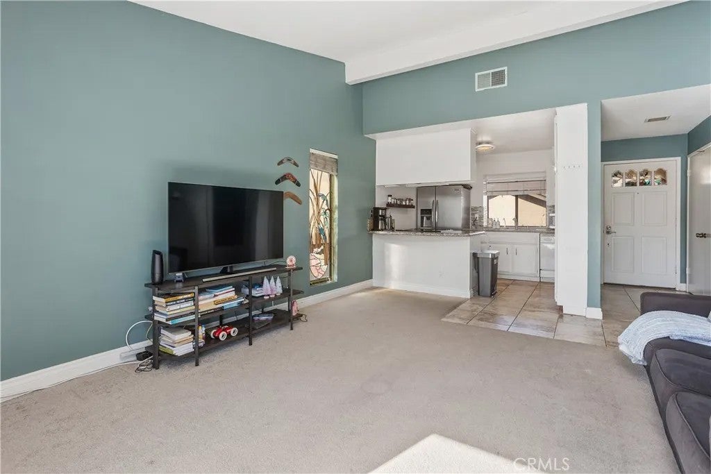 1758 Pala Lake — photo
