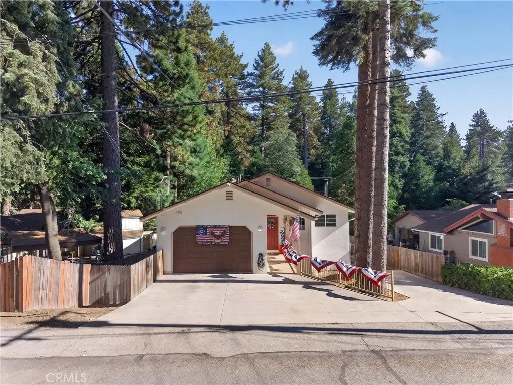 31351 Firwood Drive — photo