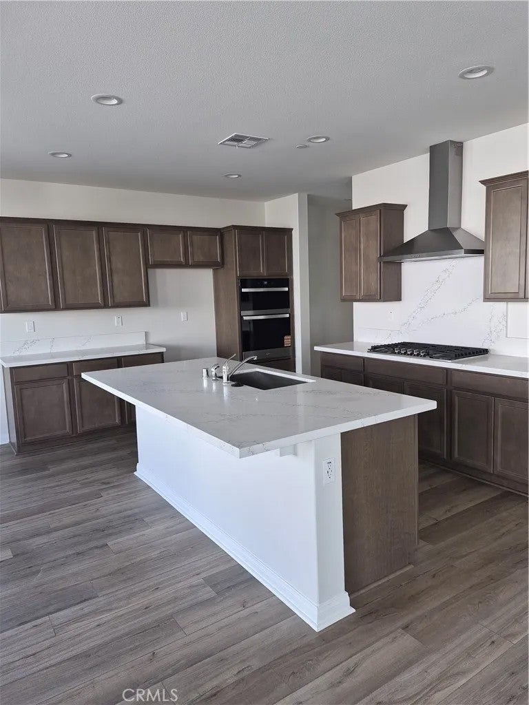 748 Spyglass Court — photo