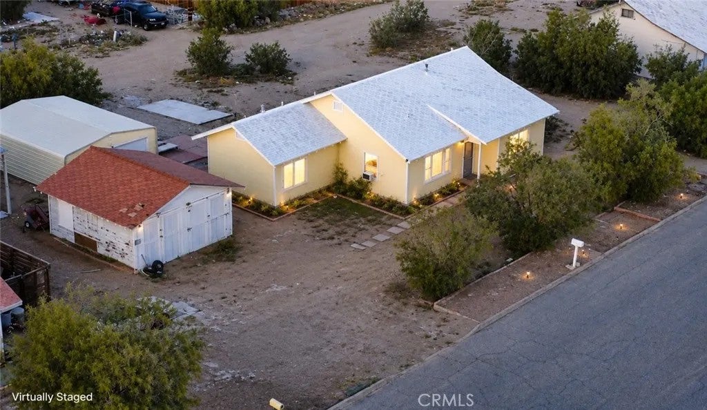 13346 Holly Street — photo