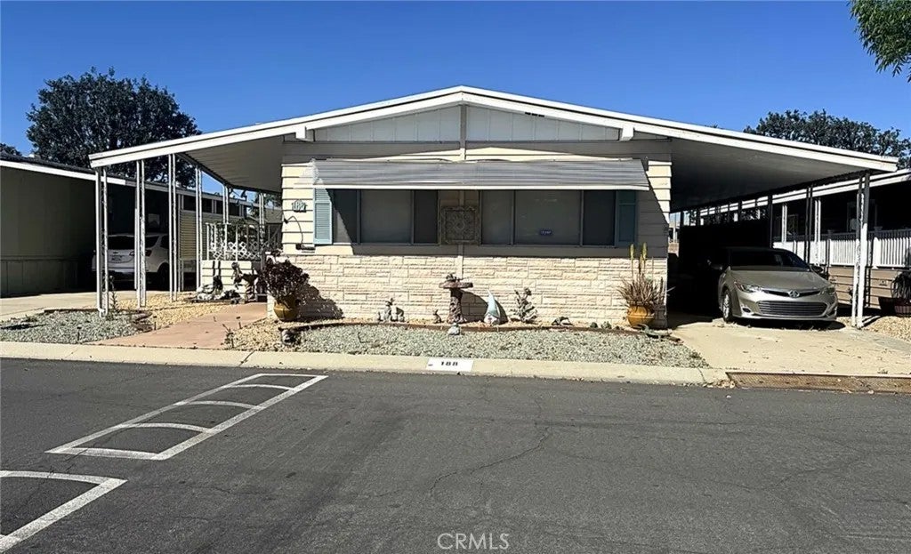 27601 Sun City 188 — photo