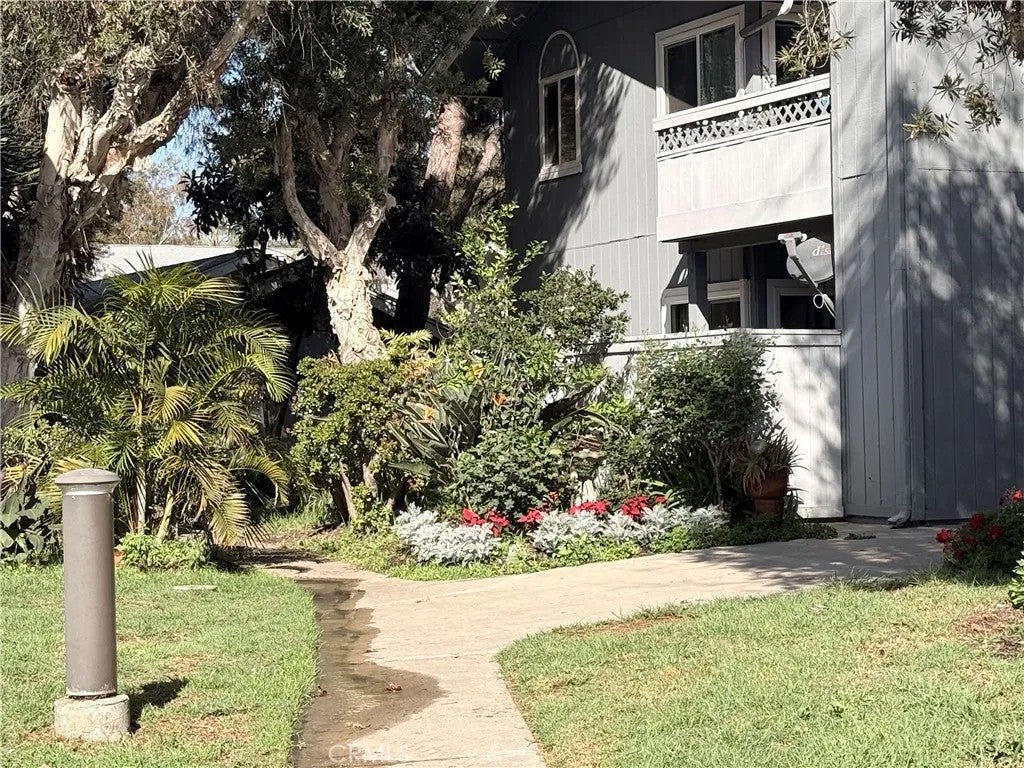32221 Alipaz 164 — photo
