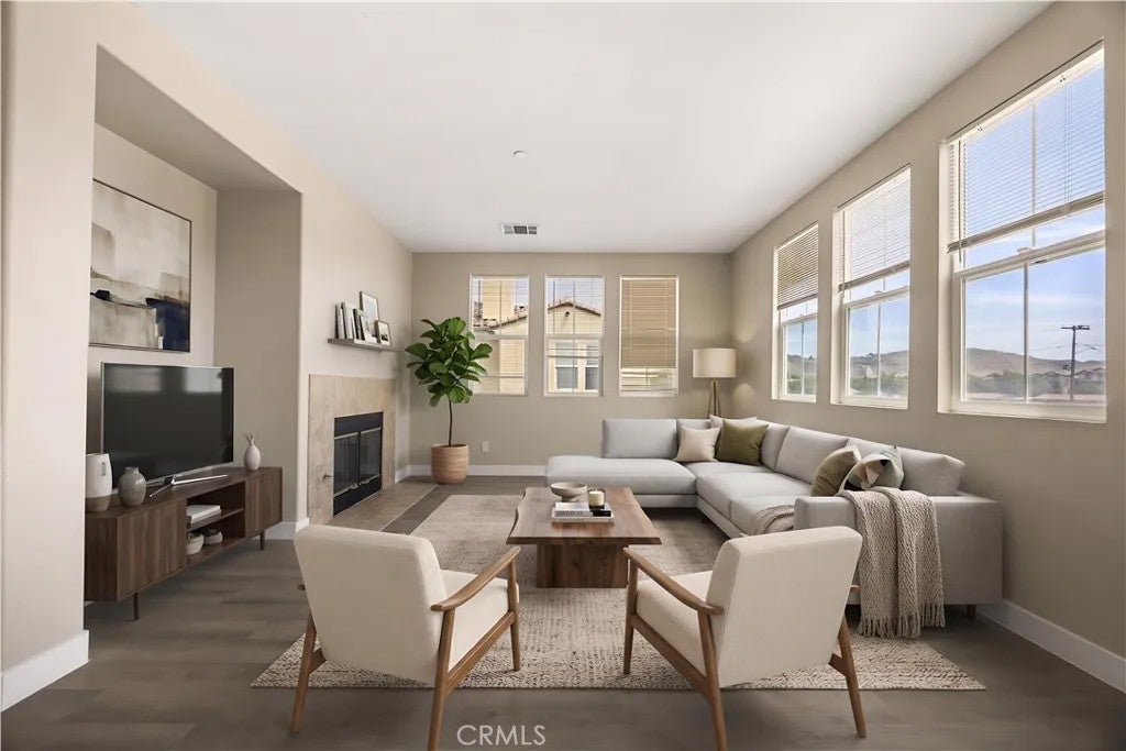 1800 E Lakeshore Drive 1601 — photo