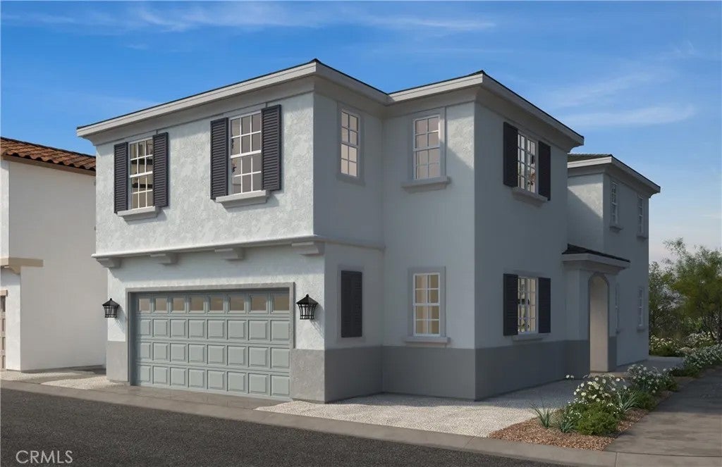 11737 Dayton Way — photo