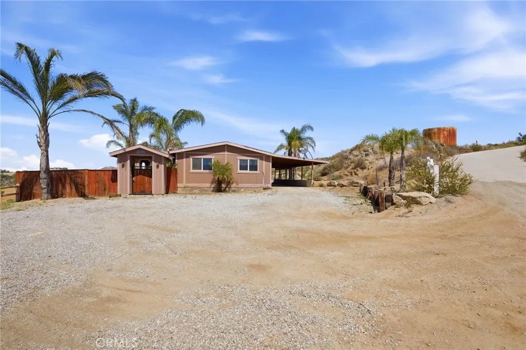 40100 Owl Valley — photo
