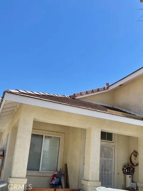 985 Windsong — photo