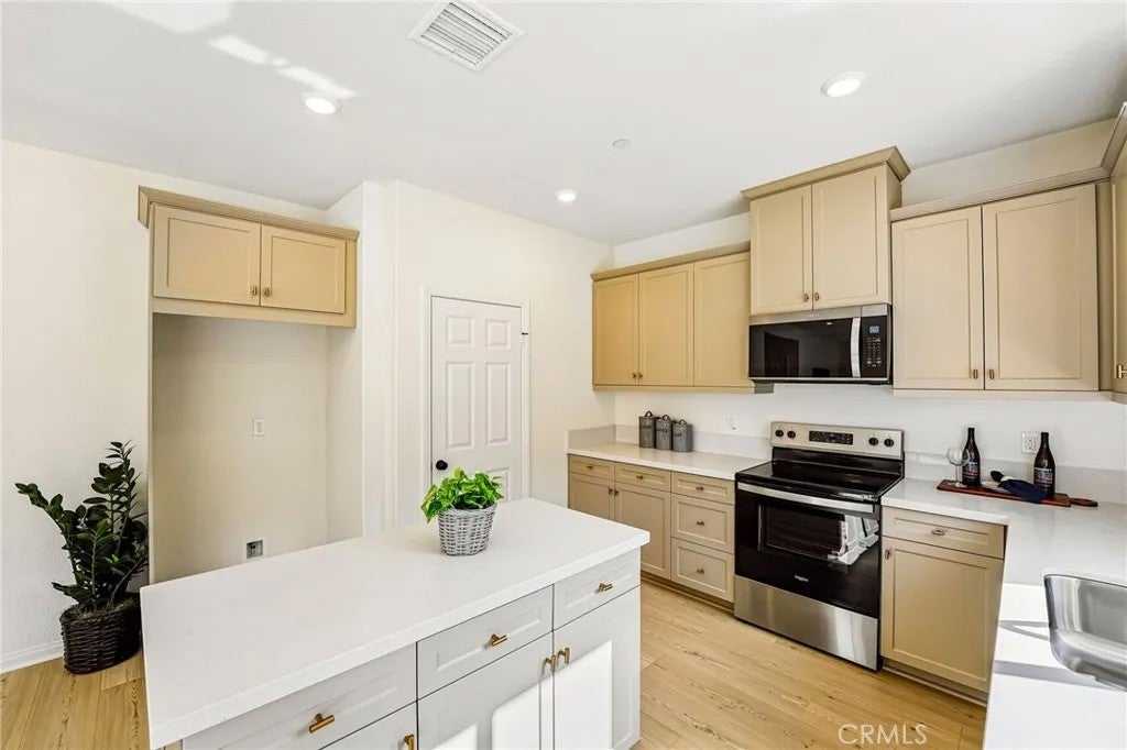 884 Porta Marina Lane — photo