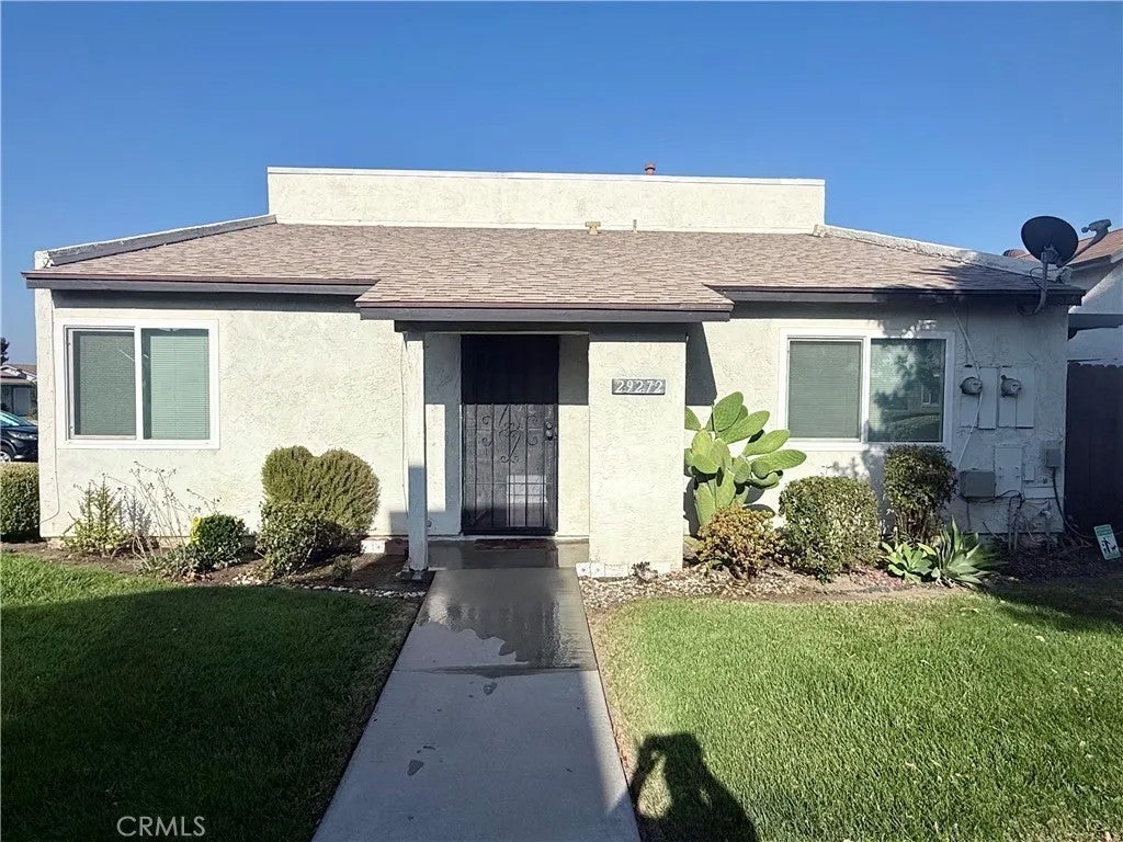 29272 Murrieta — photo