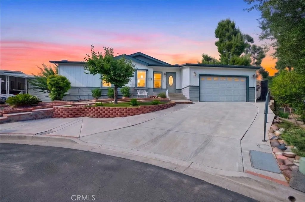 38012 Calle Quedo — photo