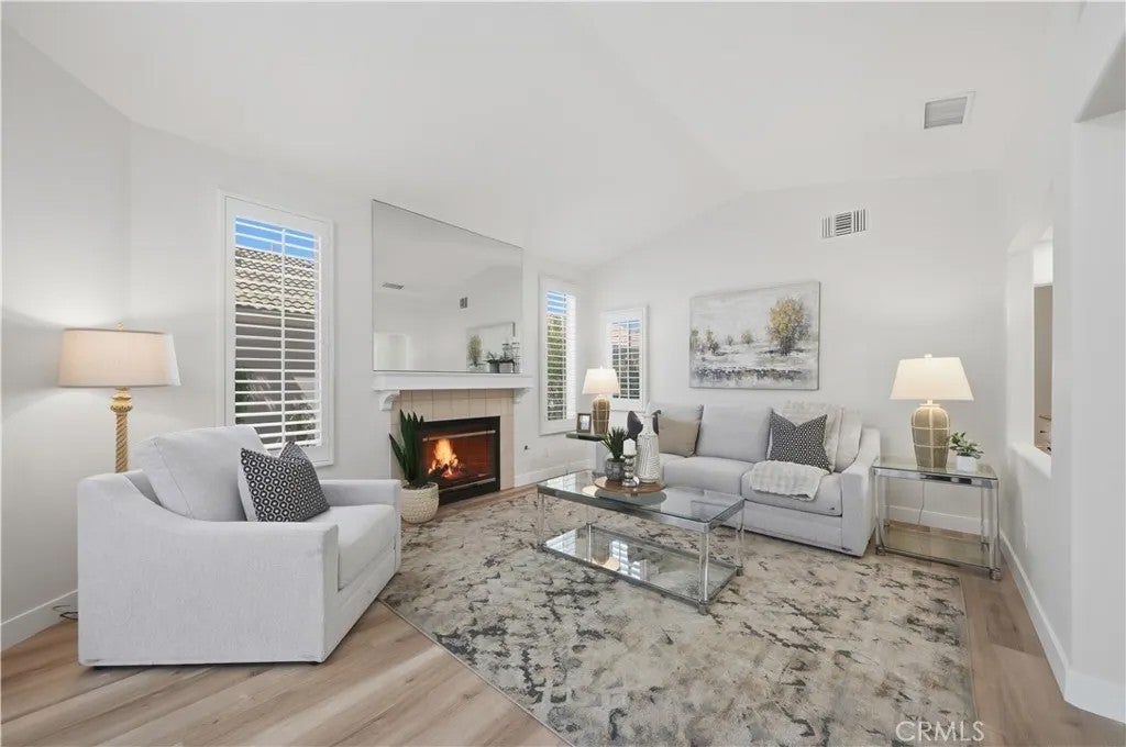 40502 Via Amapola — photo