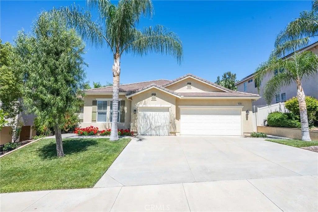 35281 Portola — photo