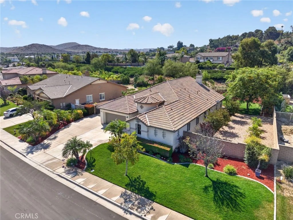 12687 Cathedral Ridge Way, Riverside, CA 92503 — photo 2