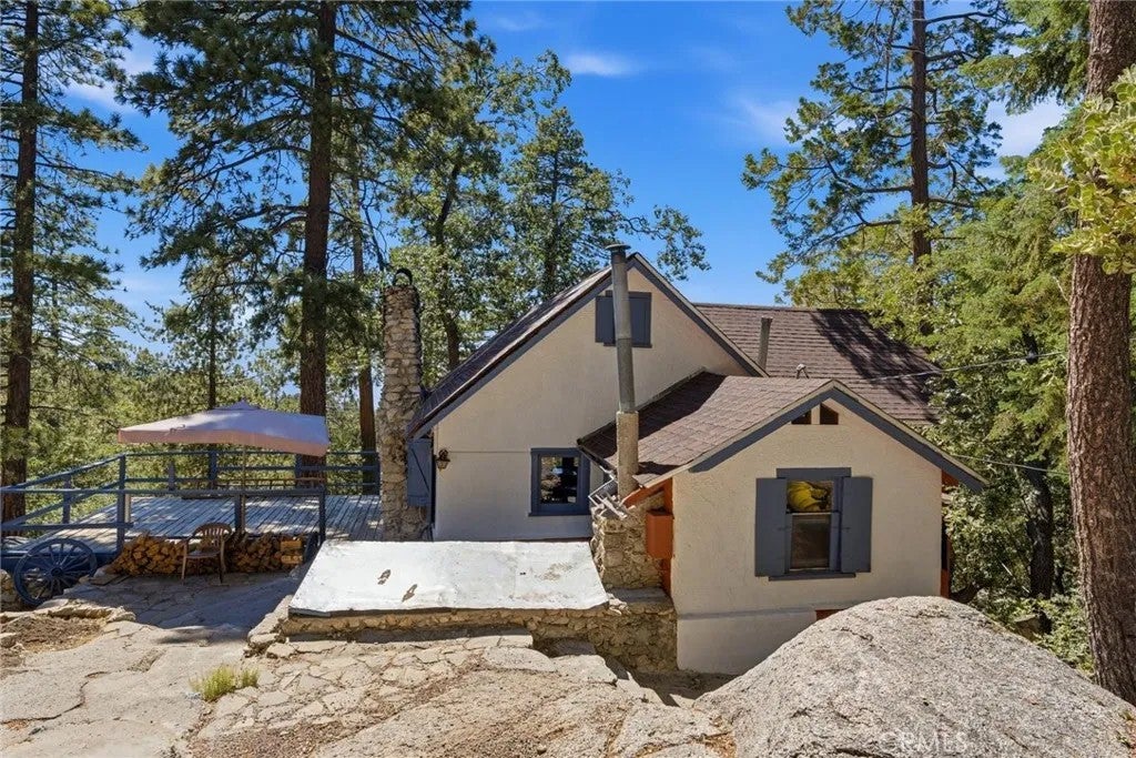 24759 Schaffer Drive — photo