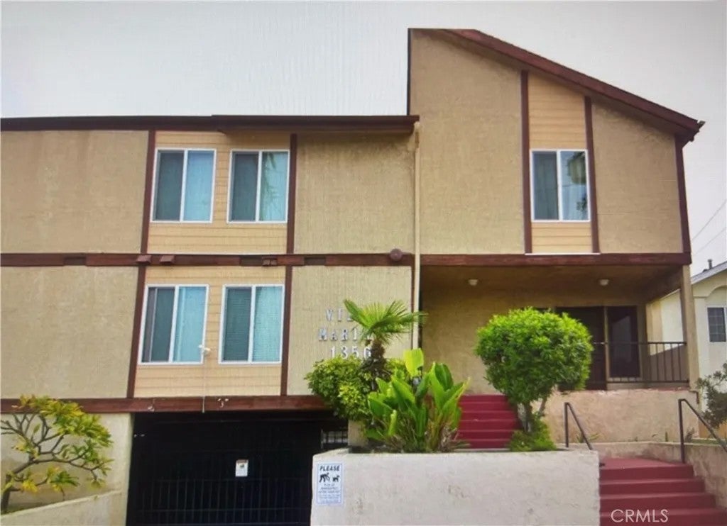 1350 N Marine 113 — photo