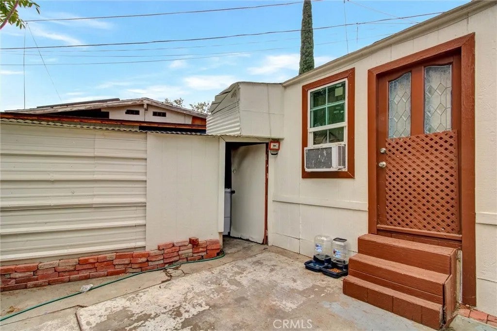 4015 Mountain Dr Spc 2 2 — photo