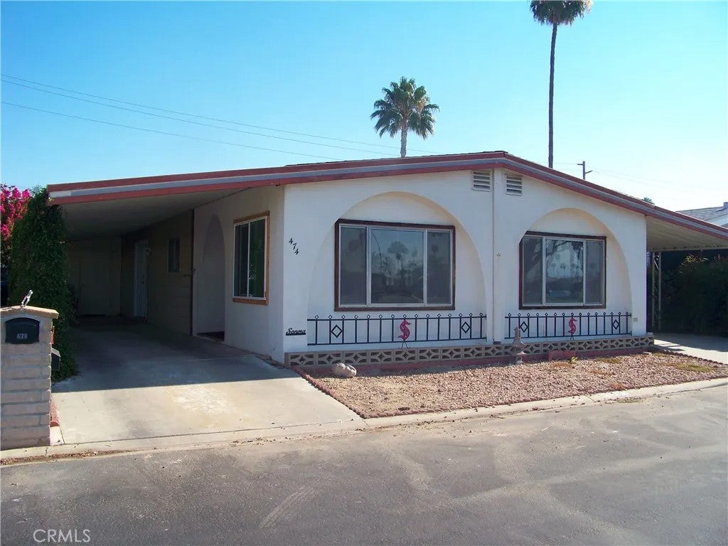 601 N Kirby 474 — photo