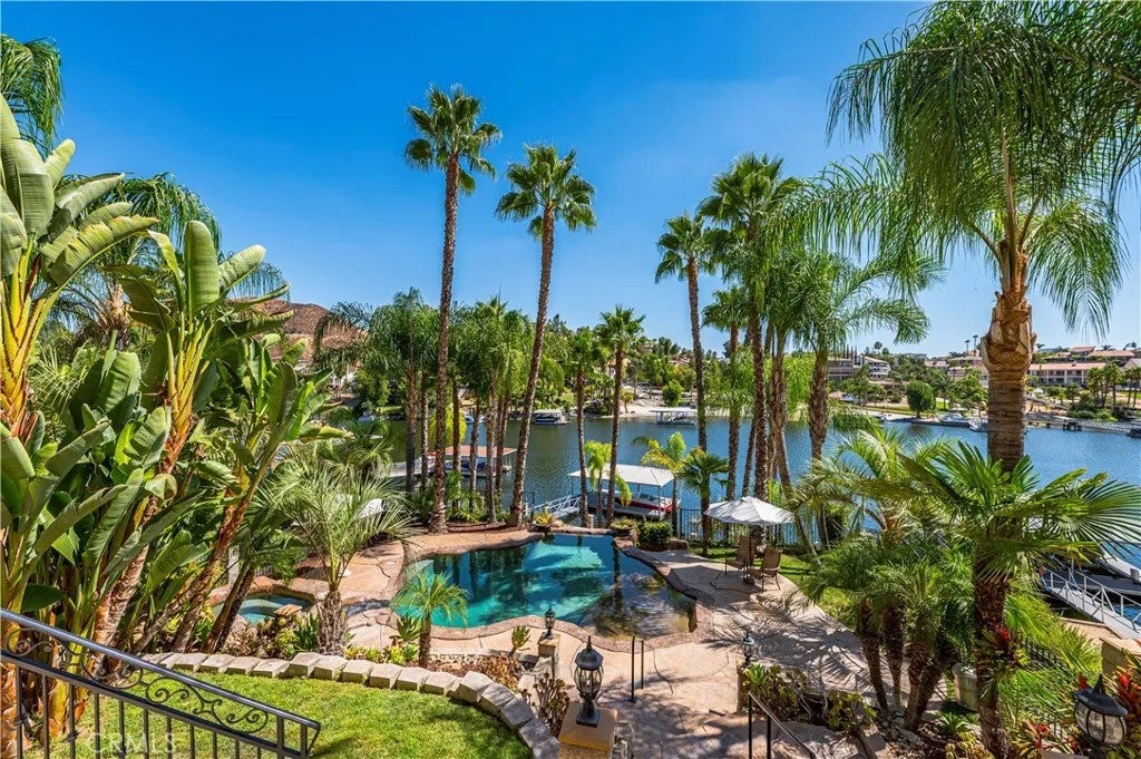 22166 W San Joaquin Drive West — photo
