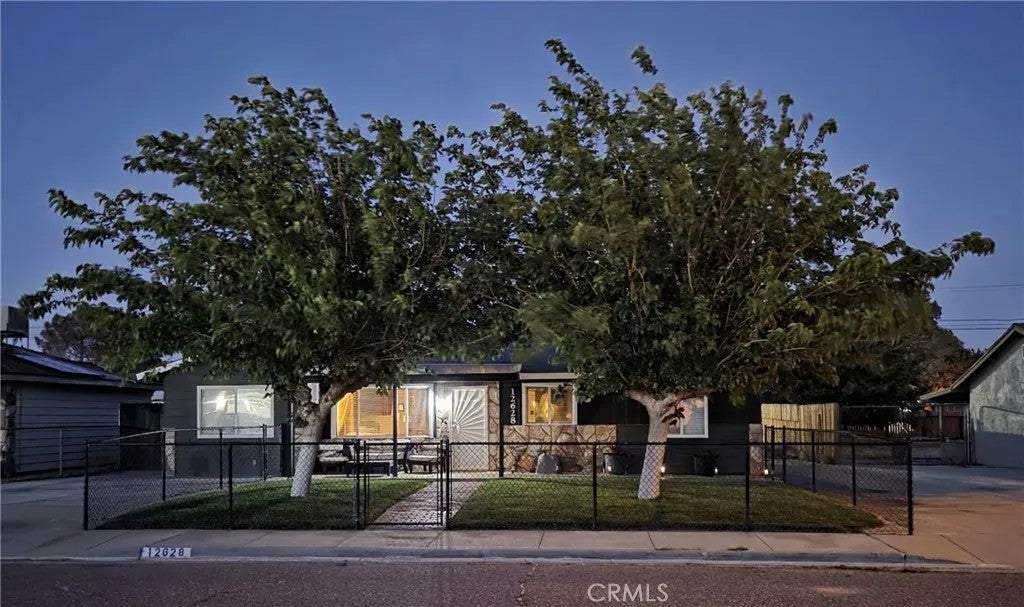 12628 Daisy Street — photo