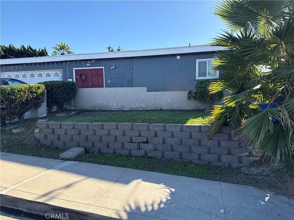 350 Tourmaline Court — photo