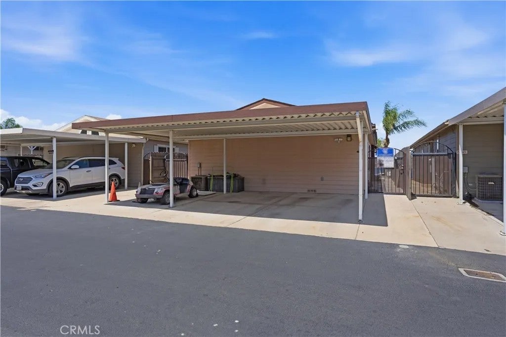 15980 Grand M48 — photo