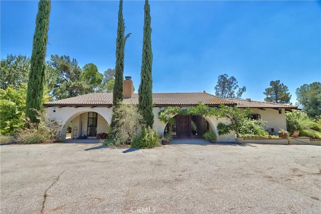 35010 Santa Rita Road — photo