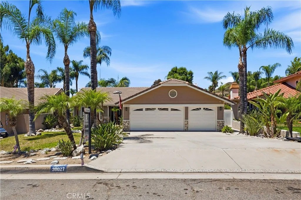 30027 Swan Point — photo
