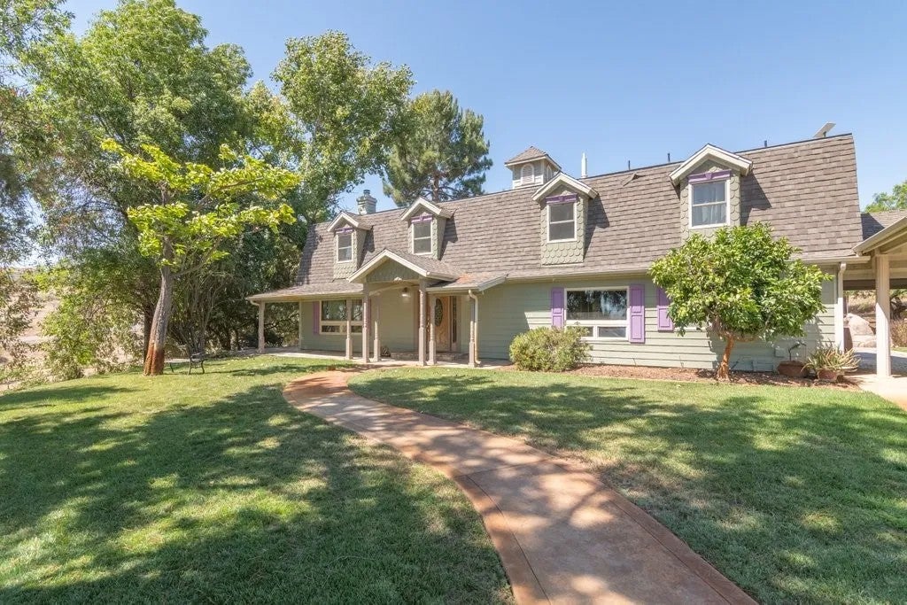 37890 Normandy — photo