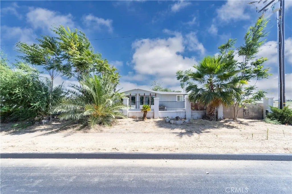 32675 Asbury Street — photo