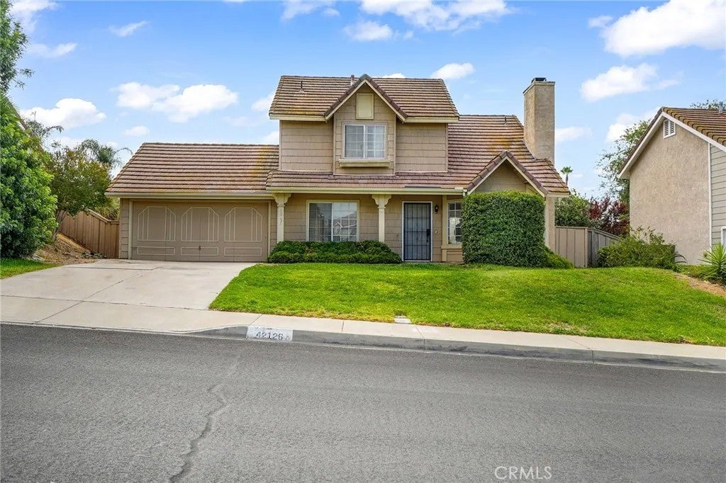 42126 Roanoake Street — photo
