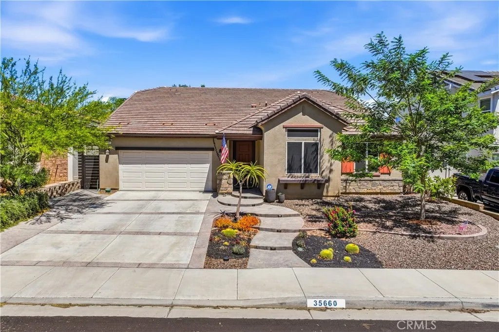 35660 Capistrano — photo