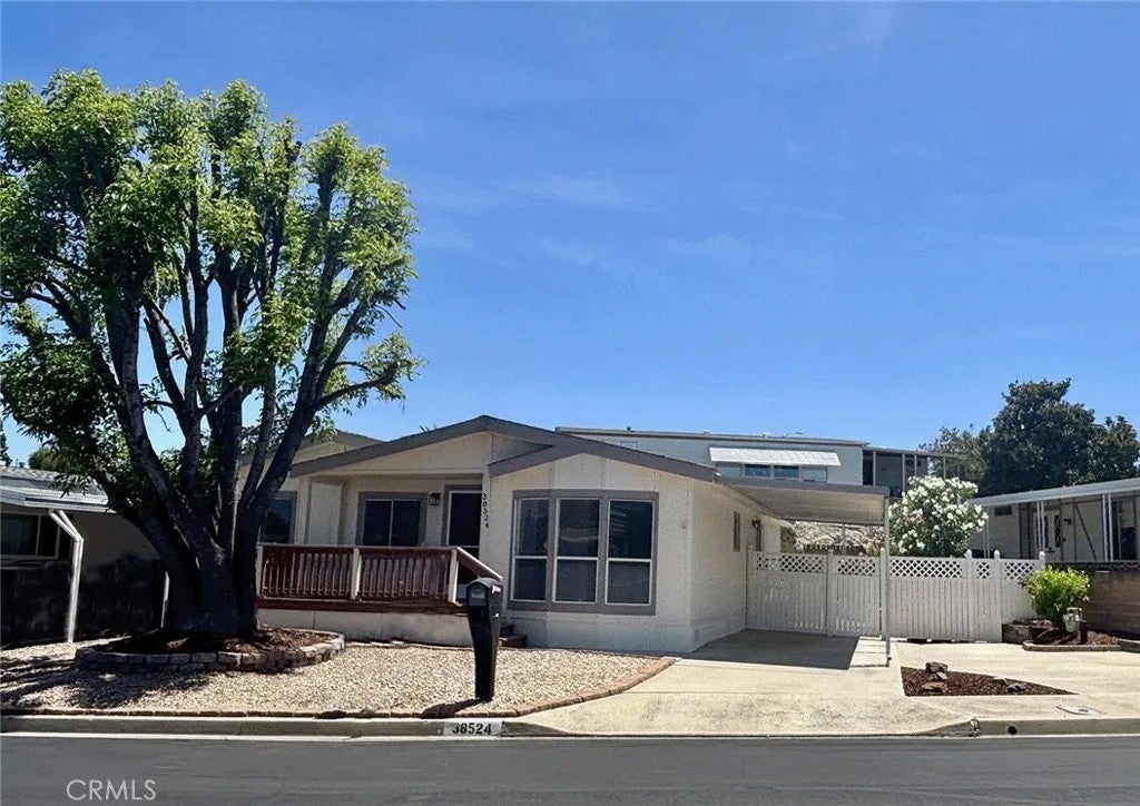 38524 Calle De La Siesta — photo