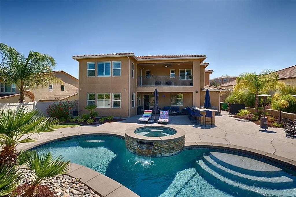 45659 Bassett — photo