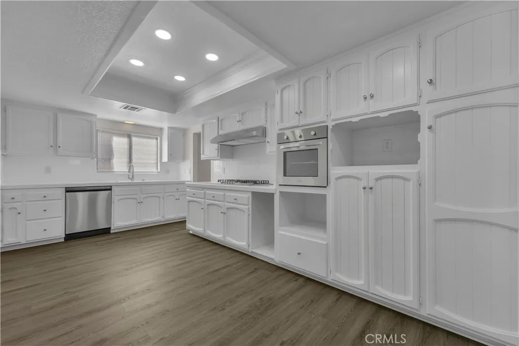 42865 Normandy, Lancaster, CA 93536 — photo 2