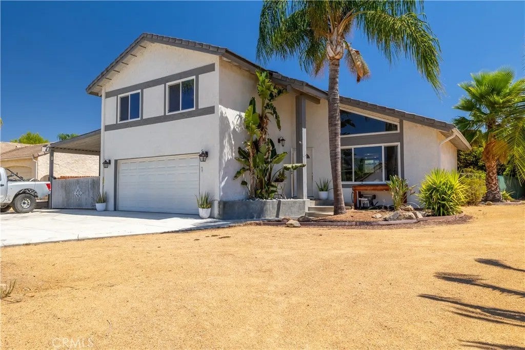 24218 Canyon Lake North — photo