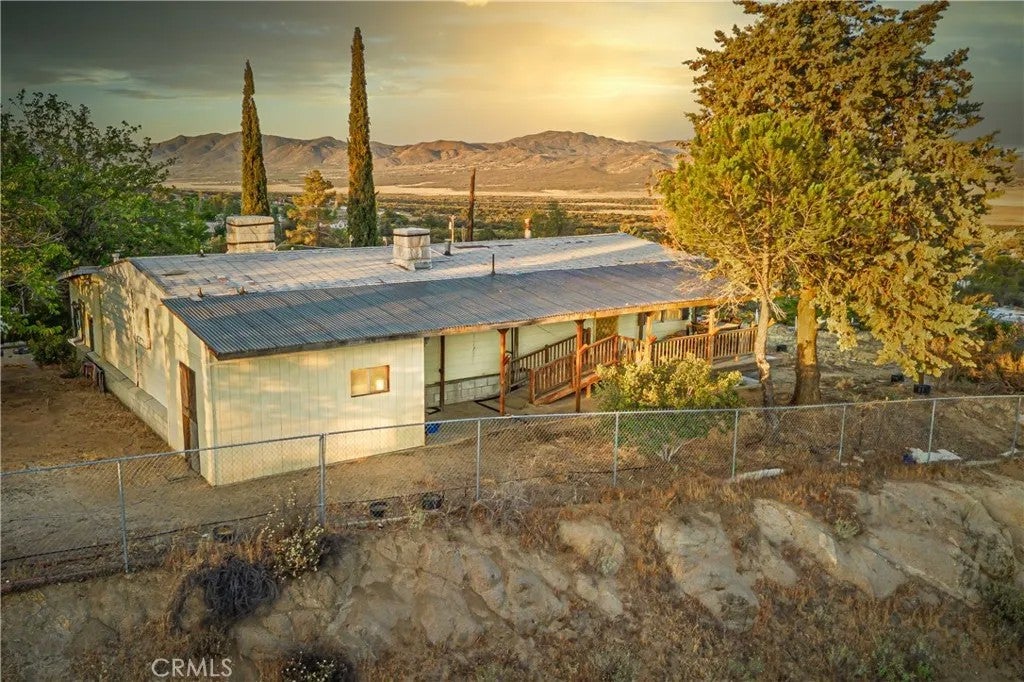 58883 Kaweea Drive — photo