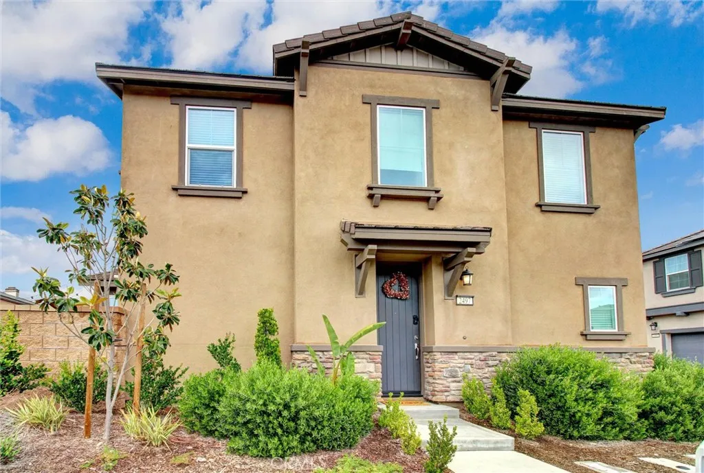 2497 Gunner Ridge, Rialto, CA 92377 — photo 2