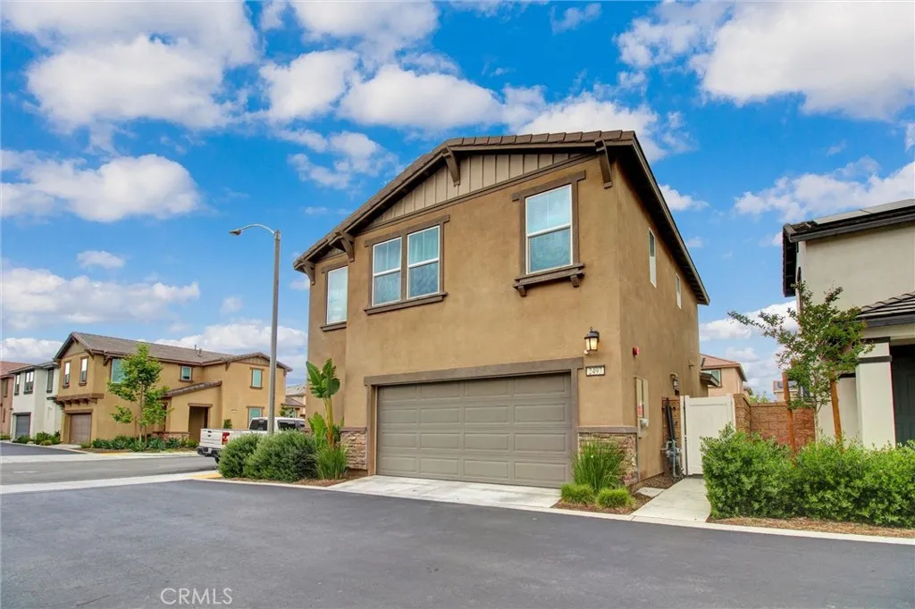 2497 Gunner Ridge, Rialto, CA 92377 — photo 3