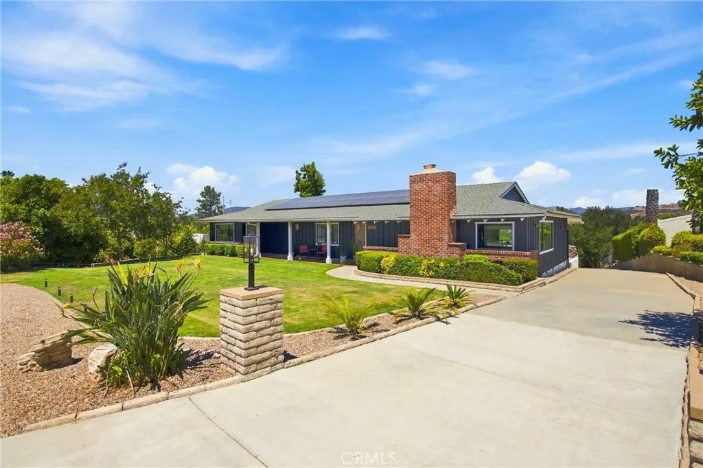 1019 Riverview Drive, Fallbrook, CA 92028 — photo 3